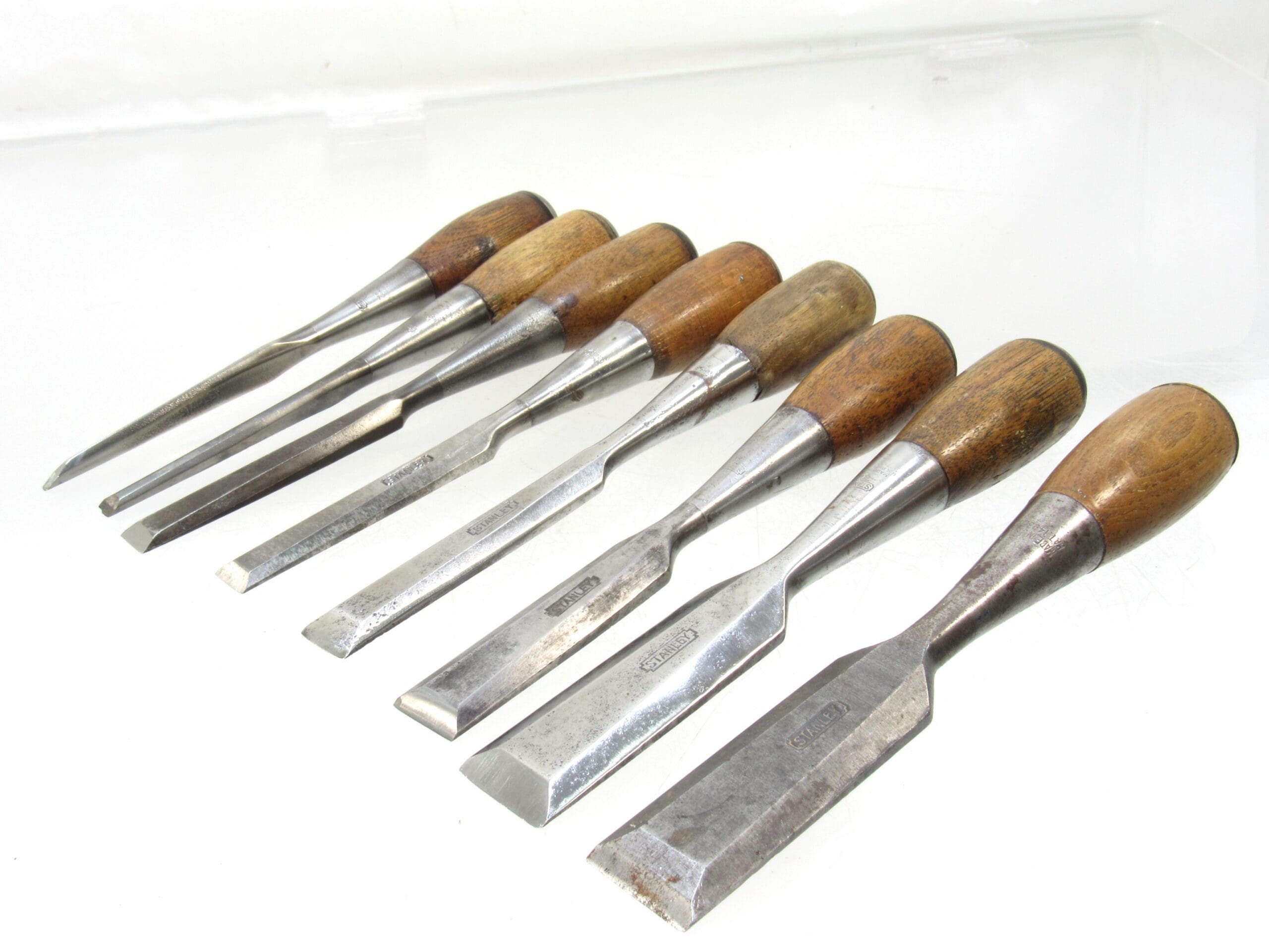 Great Set Of 8 Stanley Everlasting Chisels Ready For Work - Michael ...