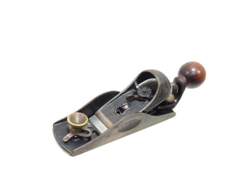 Great Chaplin's Patent Tower & Lyon New York 4 Size Corrugated Bottom