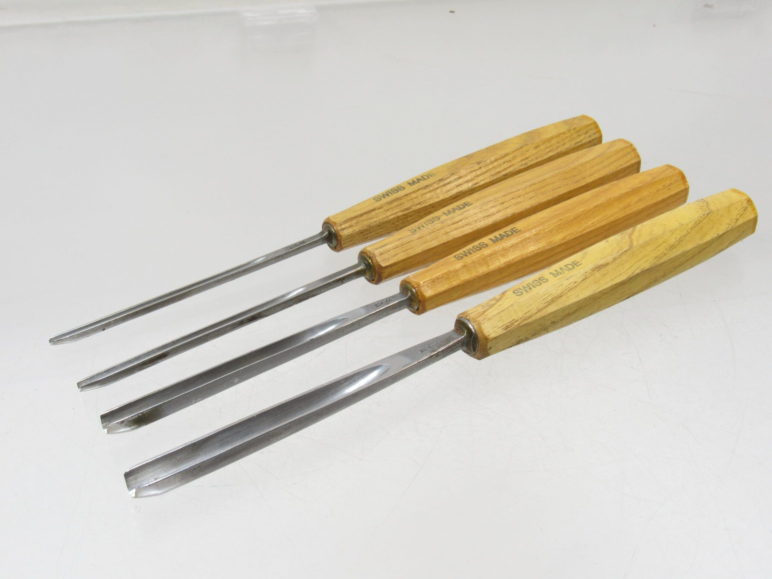 Superb Set Of 4 Veiner 11 Gouge Swiss Made Carving Chisels Michael